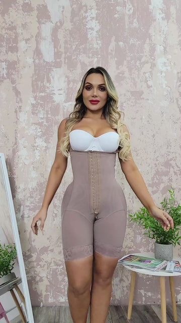 FP1566 FAJA SHORT MEDIA PIERNA TIRANTE ANCHO Y 3 FILAS DE BROCHES REALCE MAGIC